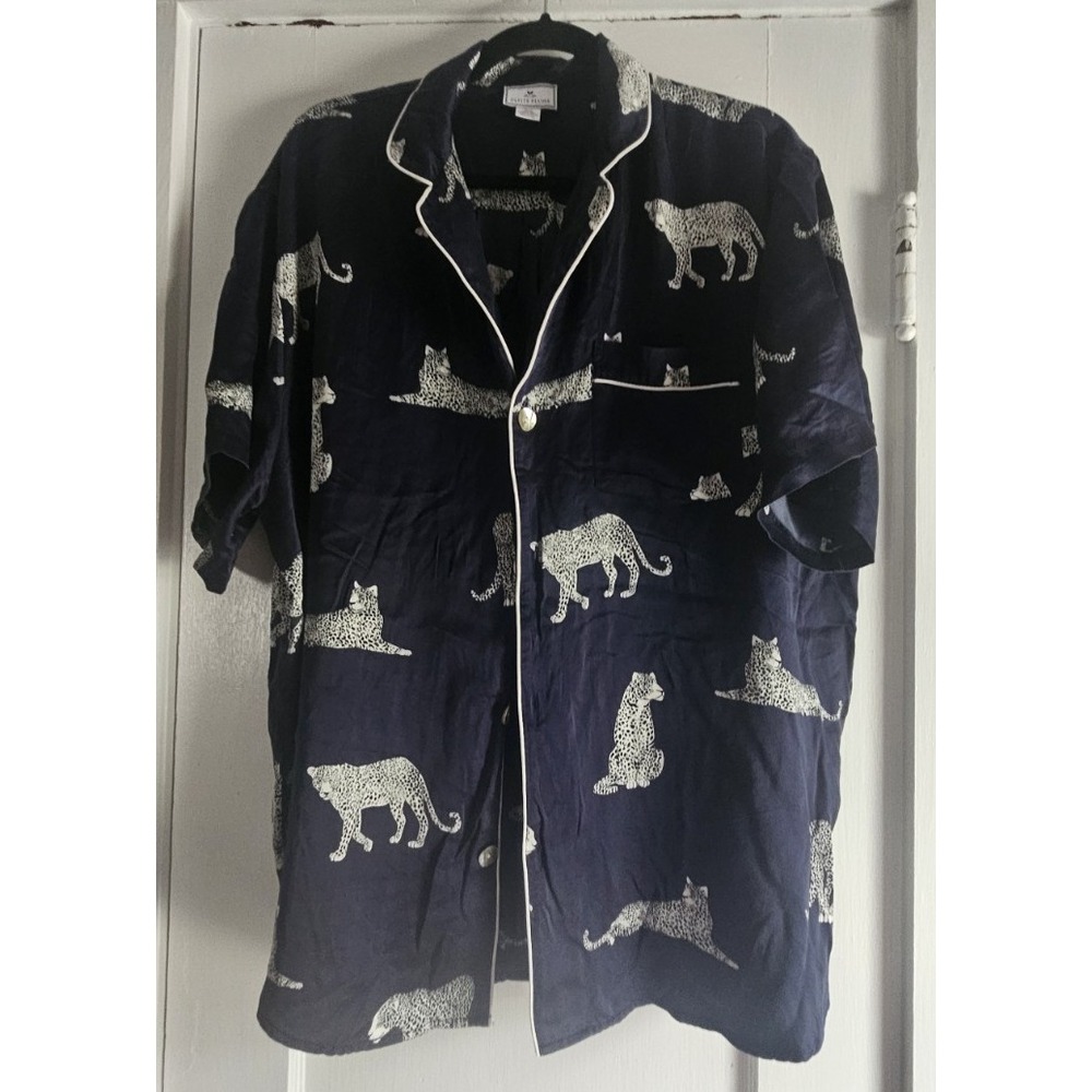 Petite Plume 100% silk white panther print white piping blue pajama top Men's XL